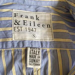 Frank & Eileen sz S blue striped long sleeve button down blue yellow EUC